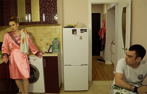 Грязные замыслы мачехи со связыванием пасынка